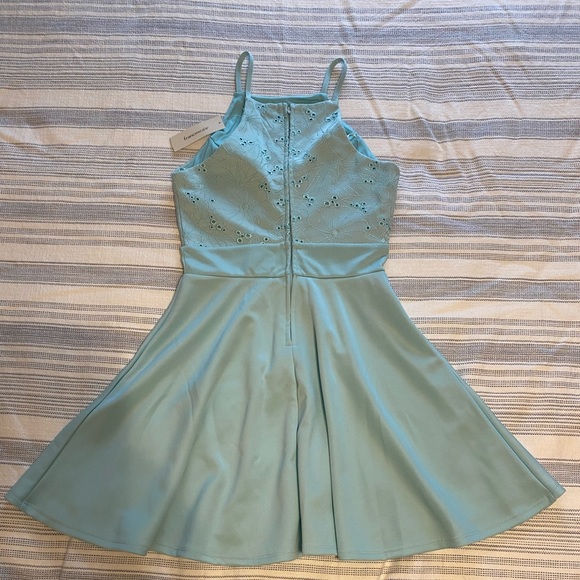 NWT Franchescas Dress - Picture 3 of 3